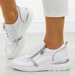 Białe skórzane sneakersy damskie na koturnie Cambell 94311