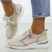 Beżowe skórzane sneakersy damskie na koturnie Cambell 94311
