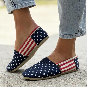 Granatowe tenisówki, buty damskie McKey Dtn119
