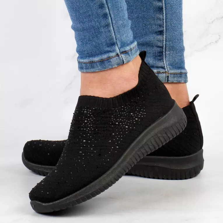 Czarne sportowe buty damskie POTOCKI 16026