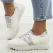 Białe skórzane sneakersy damskie Vinceza 58510