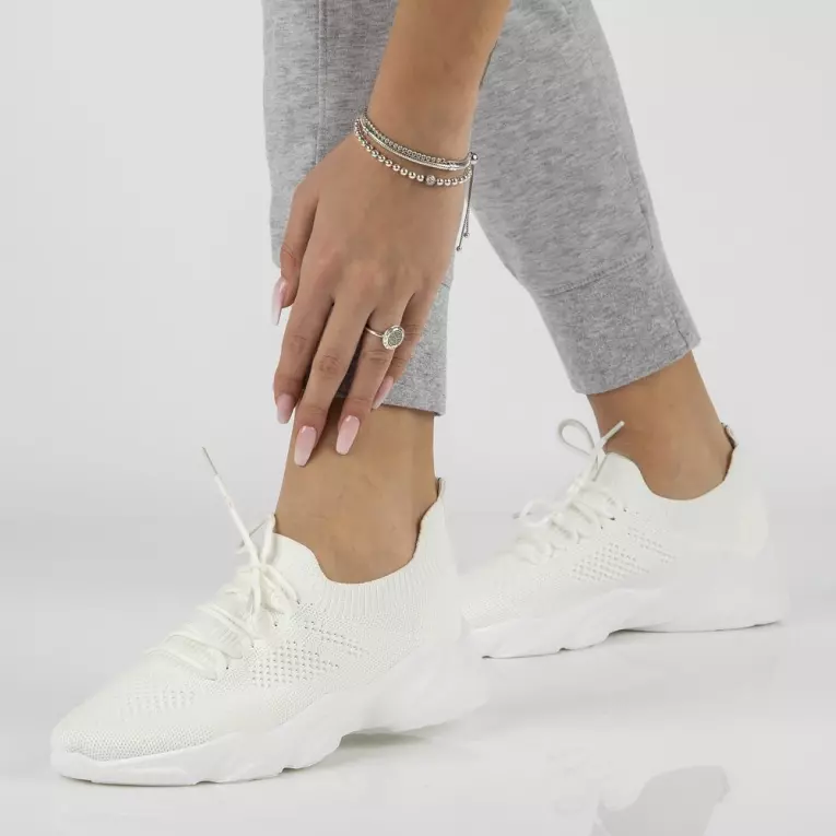 Białe sportowe buty damskie FILIPPO DTN2184/22