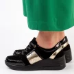 Czarne skórzane sneakersy damskie na koturnie S.BARSKI 22477