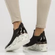 Czarne sneakersy damskie na koturnie FILIPPO DP3551/22