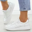 Białe skórzane Polskie sneakersy damskie Suzana Gol