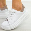 Białe skórzane sneakersy damskie na platformie Filippo Dp6739/25